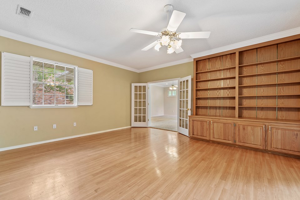 home office home office or fourth bedroom